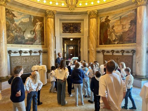    Führung durch das Rathaus…